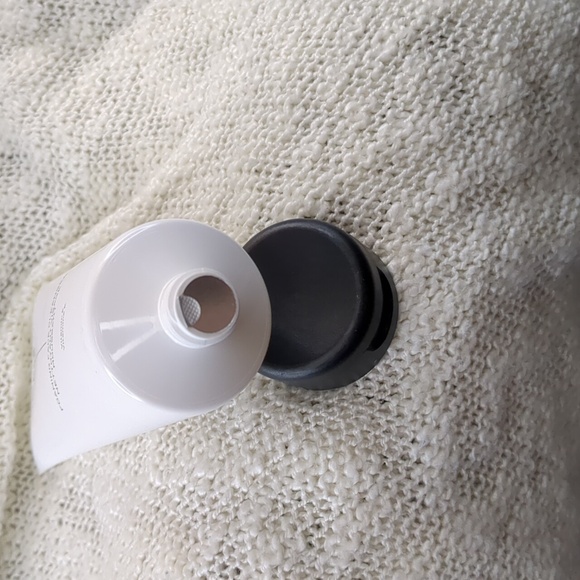 Dr. B Lab Foaming Face Cleanser, 125ml/4.2fl oz - Picture 5 of 8